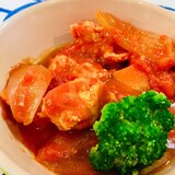 子供が大好き！鶏肉団子のトマト煮込み